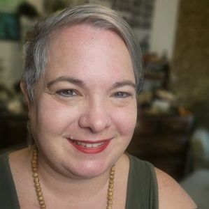 Meet your Posher, Mela